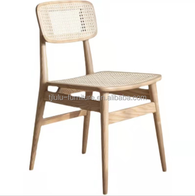 Modern Design Nordic Style Solid Wood Rattan Seat Chair OEM Service
