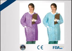 China Odorless Disposable Lab Coats , Non Irritating Disposable Medical Gowns on sale