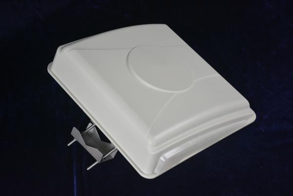 Quality 902 - 928 MHz Long Range Passive Rfid Reader White Color FCC / CE Approved for sale