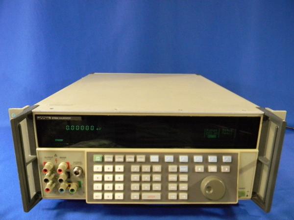 Quality Multiscene Fluke 5700A Multifunction Calibrator Durable 600 MHz for sale