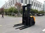 Non-standard Stacking AGB body Height 5000 mm Fork Leg Width 1380mm Curve