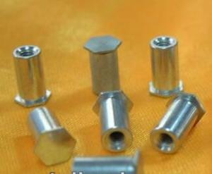 China 3x10 Size Head Insert Rivet Nut M6 Tolerance Polish Surface For Machinery Industry on sale