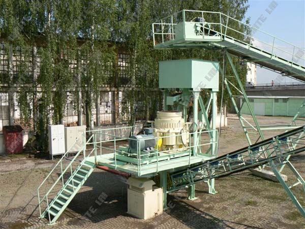 Granite Stone Cone Crusher Machine 120tph High Strength Firm Structure