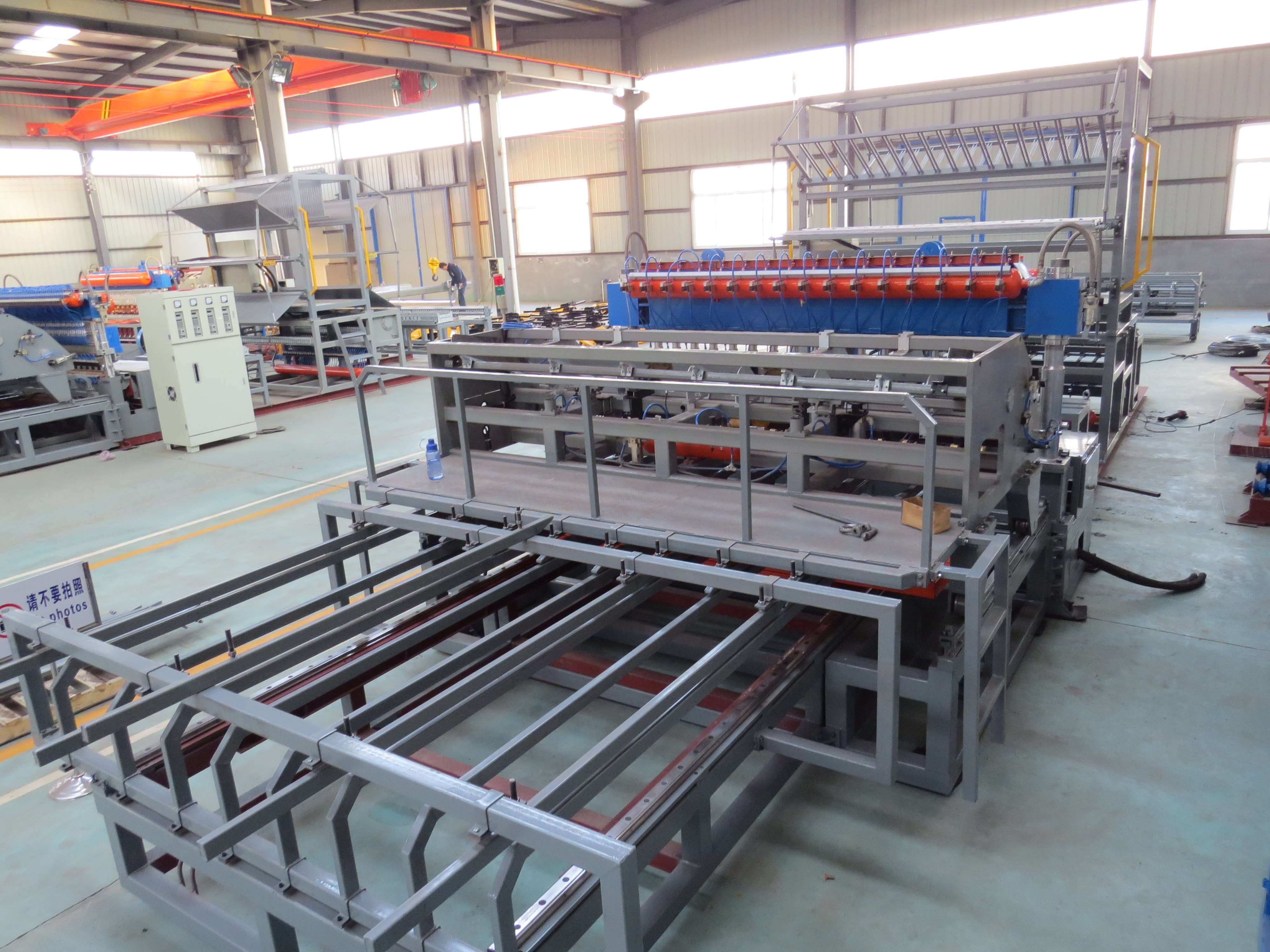 High Speed Electric Roll Mesh Welding Machine For Construction Mesh