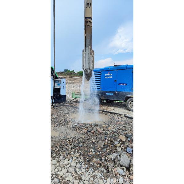 Compacted Pile Equipment With Eccentric Moment 29Nm And 43 Hz Frequency