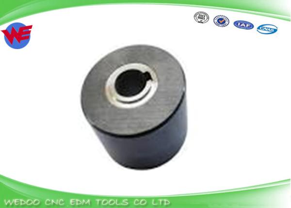Quality A290-8110-X383 Ceramic Feed Roller Fanuc A-C Series EDM Machine Parts 40x12x30W for sale