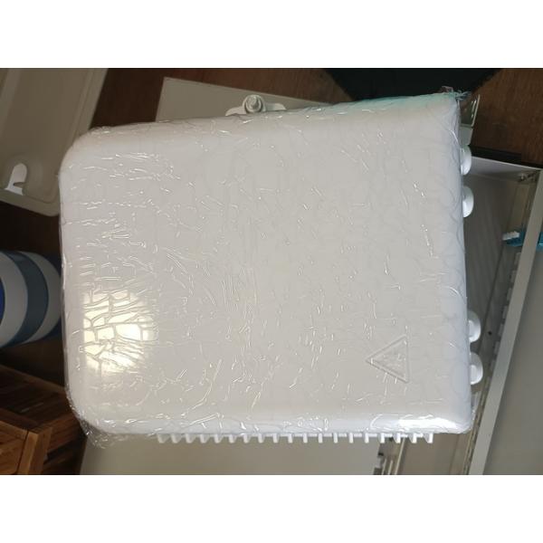 White Fiber Optic Splitter Box LC 1x16 PLC Splitter Wall Mount