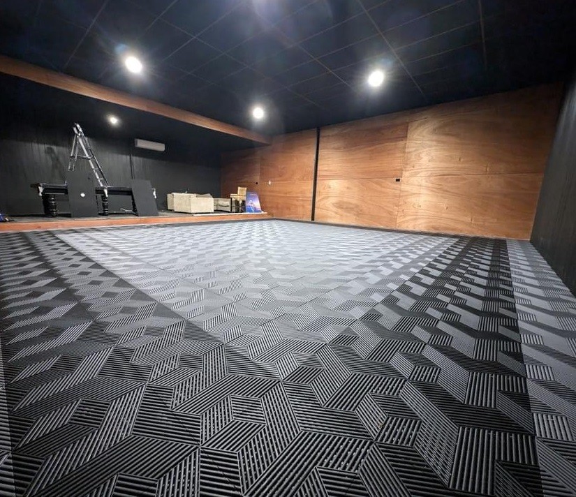 400*400mm Interlocking Workshop Floor Tiles 3D Tile Flooring For Garage