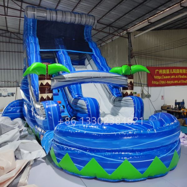 Customized Heavy Duty Inflatable Slide Outdoor Commercial Water Slide With Pool