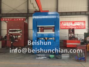 China PLC Control Automatic Customizable Rubber Vulcanizing Press Machine For Vulcanizing Rubber Products on sale