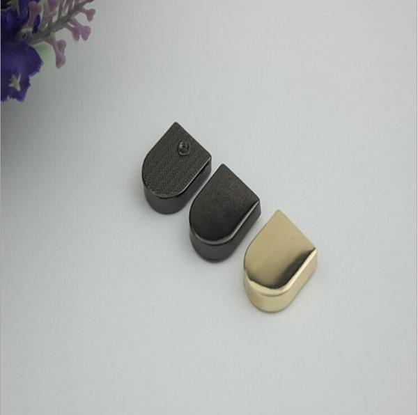 Quality China manufacturer customized light gold square handbag metal cord end clip for sale