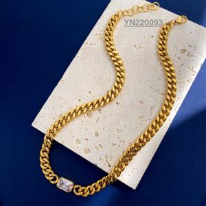 China Personalized Stainless Steel CZ Gold Necklace Miami Cuban Link Chain Necklace on sale