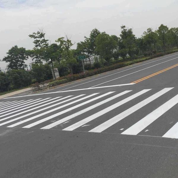 Quality Pavement Automatic Thermoplastic Road Marking Machine For Crossing Line for sale