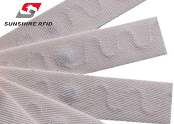 Quality Long distance RFID Application UHF Flexible Textile Laundry Tag 860MHz  - 960MHz for sale