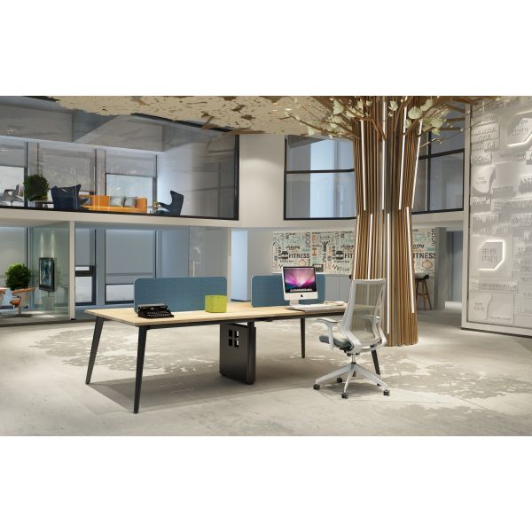 Four Person Wooden Office Furniture Workstation For Staff