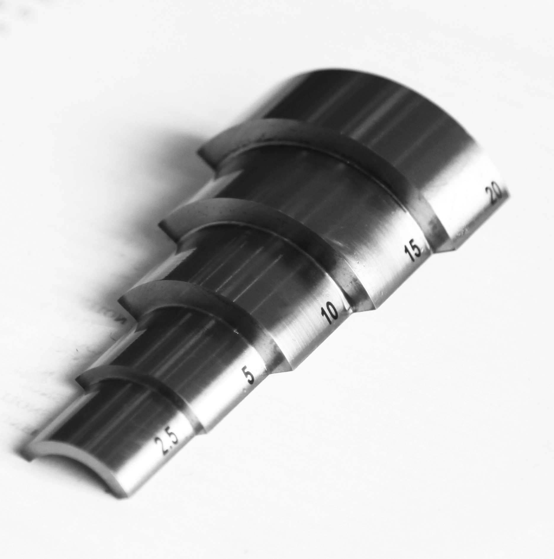 90° Curved 5 - Step NDT Calibration Blocks Pipe Thikness Test Block Calibration Certificate