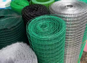 Buy cheap Hot Galvanized Iron Roll Welded Wire Mesh For Farm Customized Size product