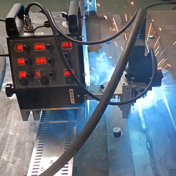 Tank Steel Plate Welding Machine for Carbon Steel Stainless Steel and Aluminum Welding