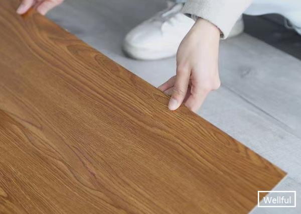 Quality 1.8mm / 2.0mm LVT Flooring With Wear Layer 0.07mm Oak Wood 6''X36'' Wood Embossed for sale