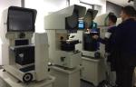 400mm Screen Video Profile Projector With Projector Body Lifting System DP100