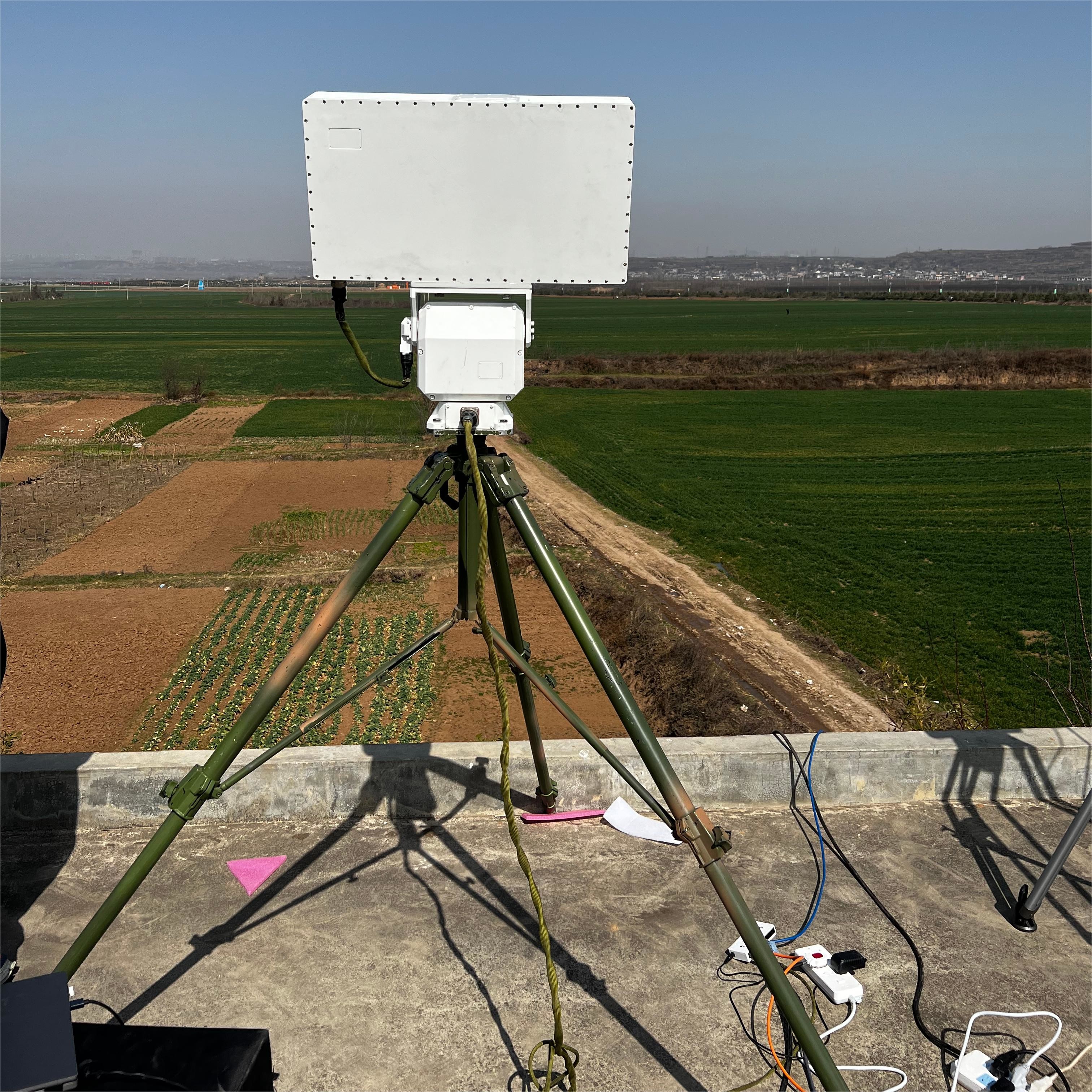 LT-Ku06 Low Altitude Warning Radar + LT-UDA Series UAV Positioning Countermeasures Integration Equipment (Optional）