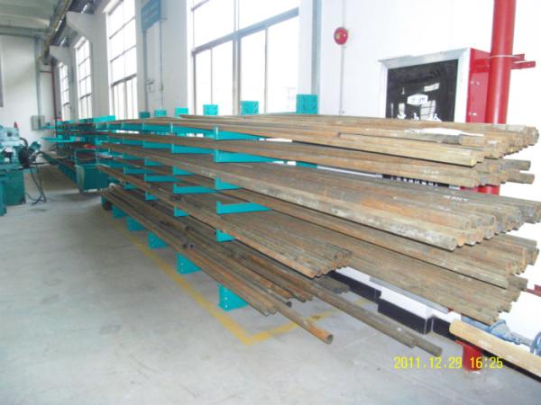 Quality Heavy Duty Cantilever Racking System for sale