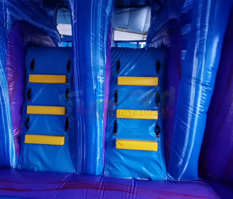 Custom Size Inflatable Bounce House With Water Slide