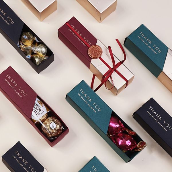 Custom Wrapping Chocolate Boxes Paperboard Liner Half Heart Kite Shape