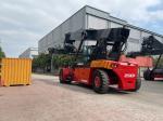 45T Container Forklift Reach Stacker With CUMMINS Engine