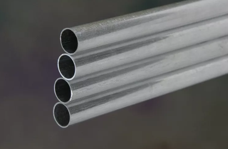 6005 2mm Heat Extrusion Aluminum Round Pipe For Fence Aerospace