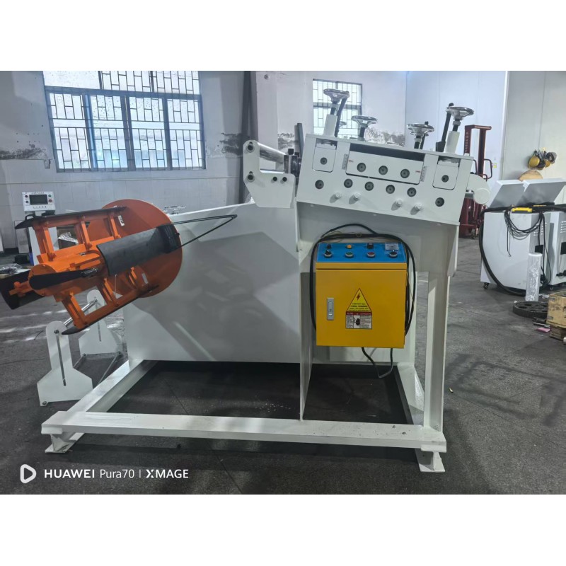 ST-60V High Accuracy Pneumatic Press Machine 60ton For Metal Sheet Stamping