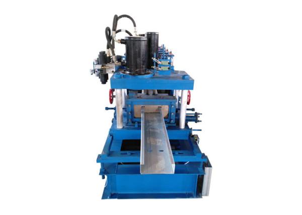 Quality Adjustable Size Purlin Roll Forming Machine Forming Steps 12 Rows 40# Hydraulic Oil for sale