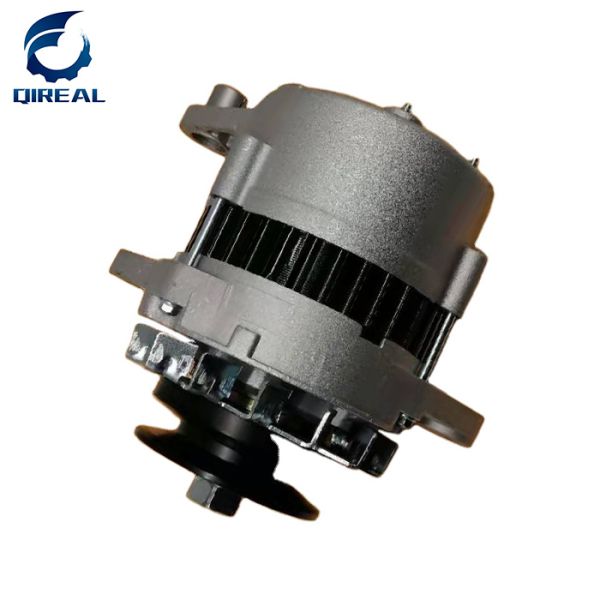 Excavator Parts For PC200-2 PC200-3 Dynamo Machine 6D105 24V 30A Alternators 600-821-6130