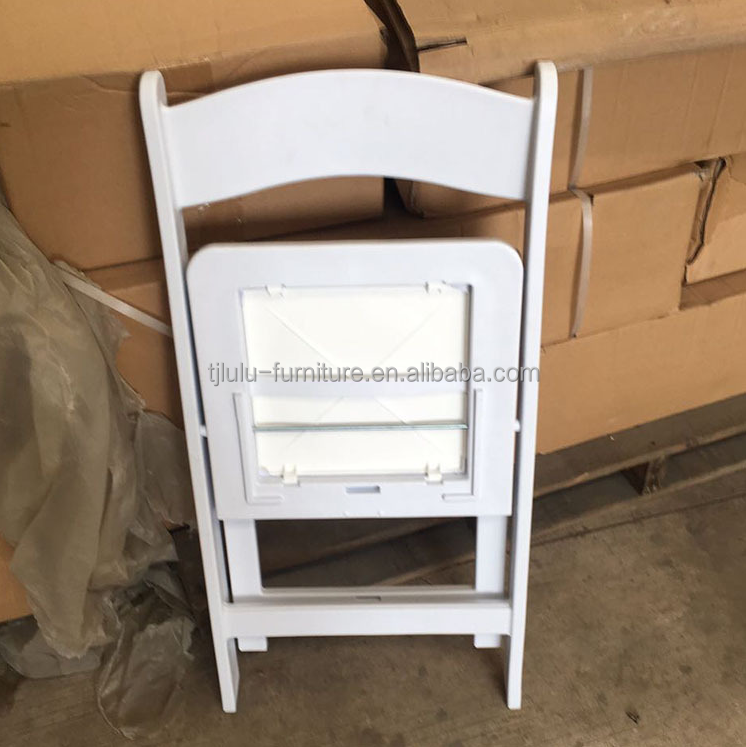 Home Office Portable Folding Stackable Chair for Wedding Events Wood PP Material