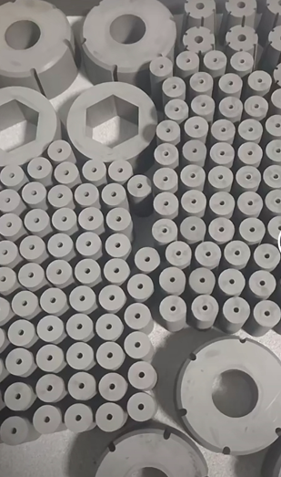 Mirror Polishing Carbide Cold Heading Die Customized Round Screw Die