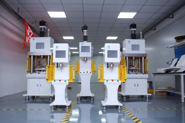 Quality Safe Protection Servo Press Machine With Built - In Complete Self Diagnotic System for sale