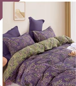 China Washed Cotton Bedding Set Color Weaving  Double Jacquard Fabric on sale