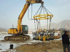 Super Hydraulic Pile Breaker Cut Round Piles , Concrete Pile Cutting Machine