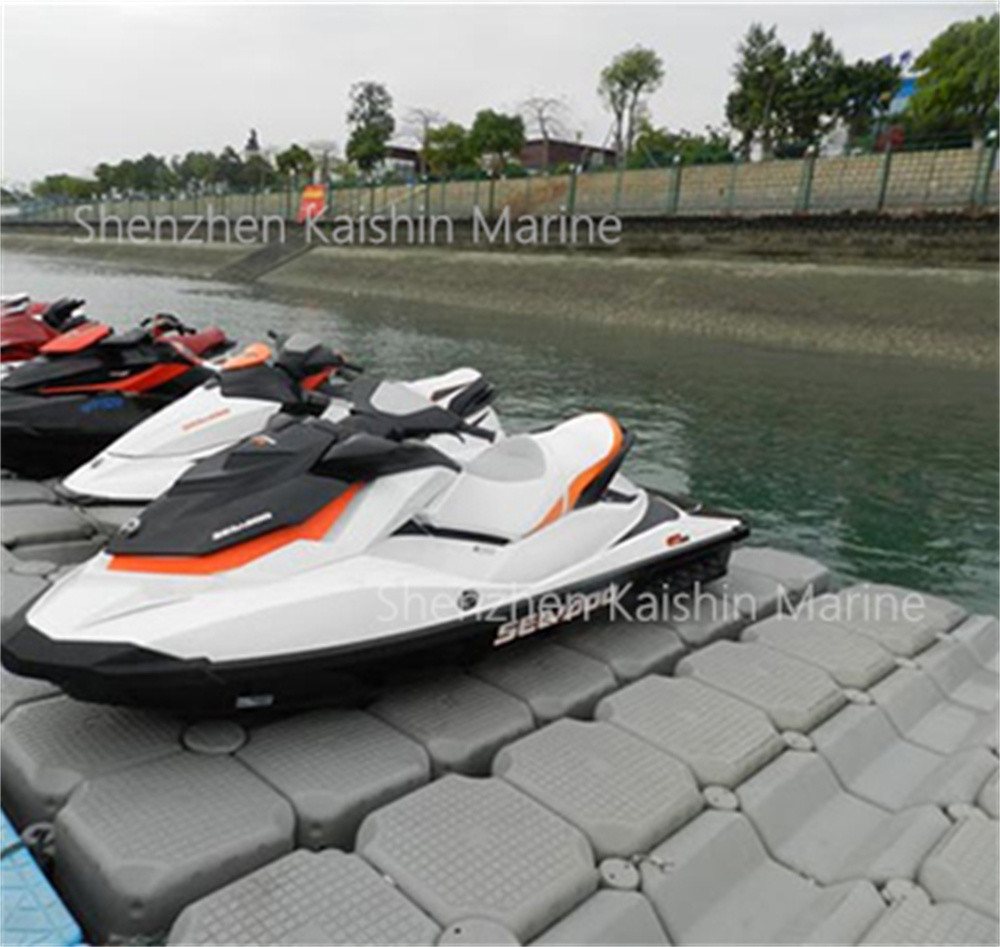 Grey/Bule/Red Modular Floating Dock For Floating Walkway Dock Pontoon Marina Needs