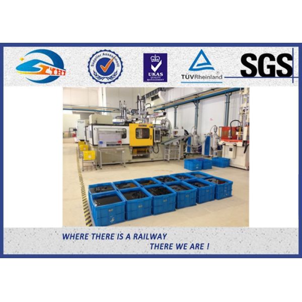 Reinforced Virgin Material Nylon Rail Guide Plate / Angle Guide Plate EVA HDPE Rubber Part