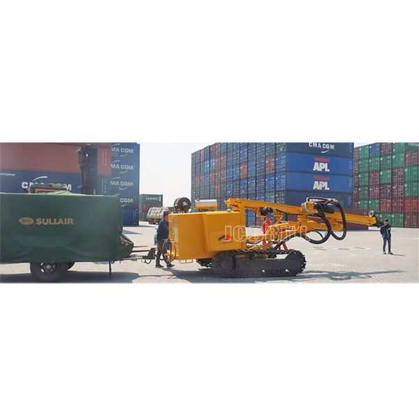 Crawler Mounted 40m Rock Drilling Rig Blasting Mining