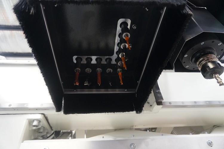 Production Line CNC Router Wood Working Automatic Loading And Unloading Nesting Machine For CNC Furniture Cabinet