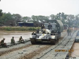 Buy cheap Axle Load 13t Ribbon Bridge Army Trestle Floating Bridges product