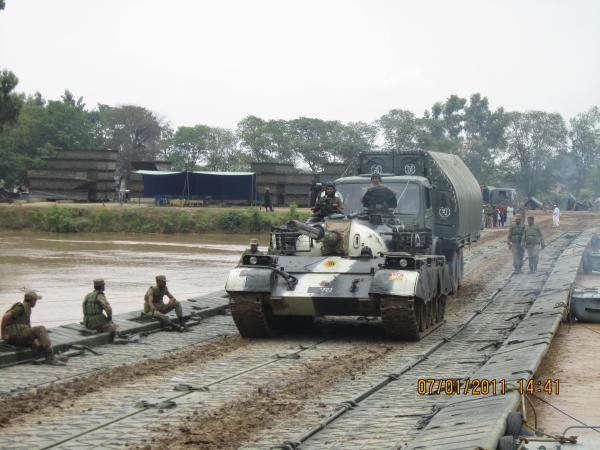 Axle Load 13t Ribbon Bridge Army Trestle Floating Bridges