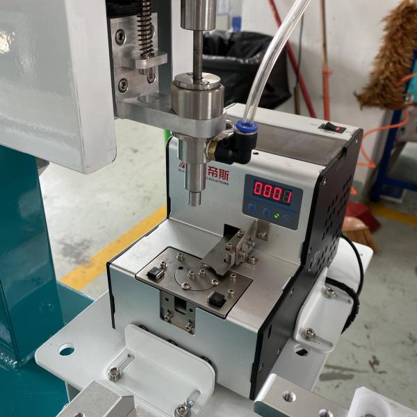 Customized Auto Screwdriver Machine 600*600mm Auto Screwing Machine For 2 by 2