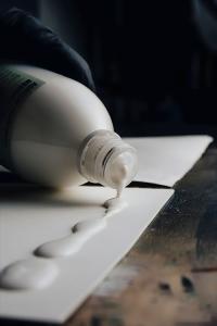 Acrylic Emulsion Filter Paper Adhesive Is Widely Used In The Production Processing Of Filter Paper