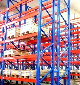 Powercoating Steel Very Narrow Racking Systems Aisle Heavy Duty