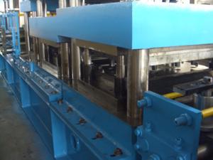 China Metal Roll Forming Machine , Guardrail Roll Forming Machine on sale