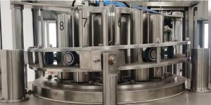 China 24 Heads Drinks Canning Machine, drinks filling, beverage filling, made of stainless steel on sale