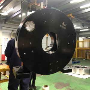 Buy cheap ISO9001 Pneumatic Rotary Chuck Clamp All Applicable Pipe Fittings product